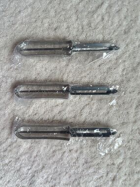 Stainless Steel Vegetable Peeler - Silver (3-Pack)